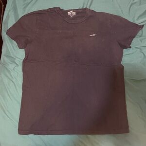 2 Hollister short sleeve
